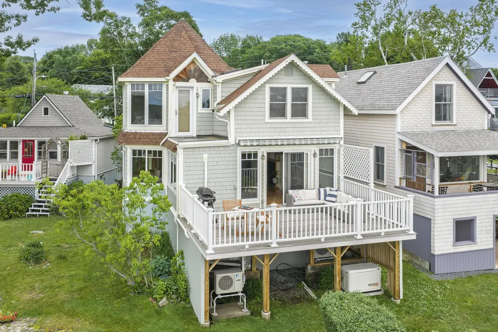 30 Pleasant Avenue Portland ME 04108
