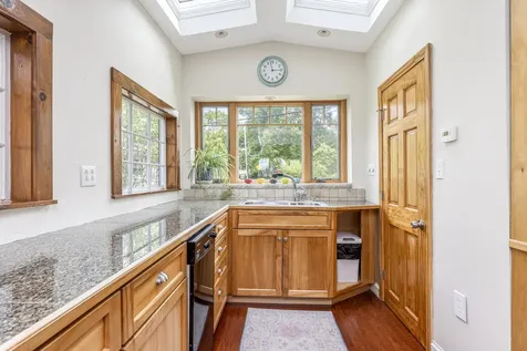 30 Pleasant Avenue Portland ME 04108
