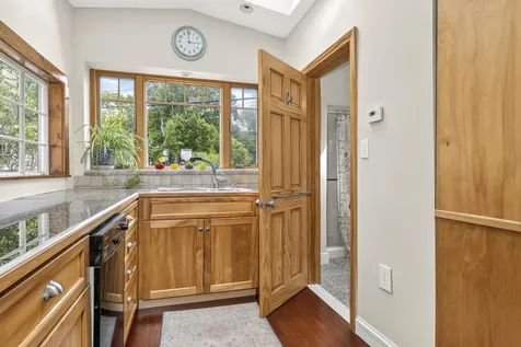 30 Pleasant Avenue Portland ME 04108