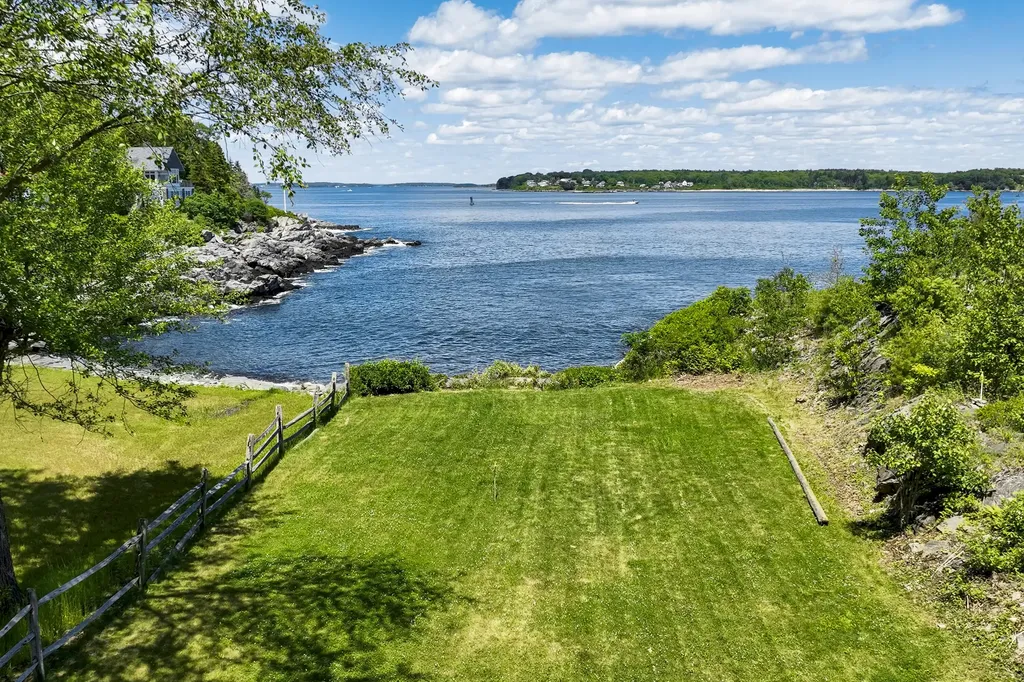 109 Reed Avenue Portland ME 04108