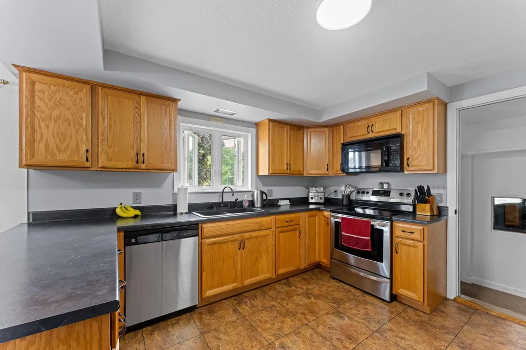 34 Kennebec Drive Benton ME 04901