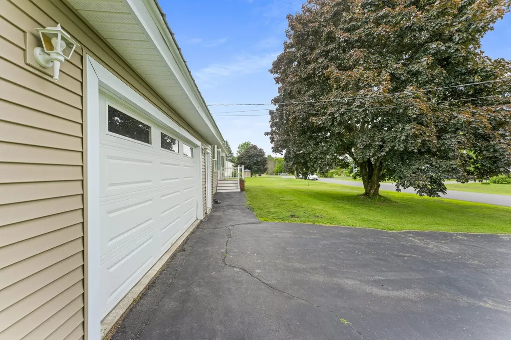 34 Kennebec Drive Benton ME 04901