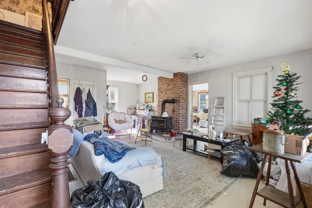 9 Lower Road Harpswell ME 04066
