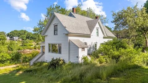 9 Lower Road Harpswell ME 04066