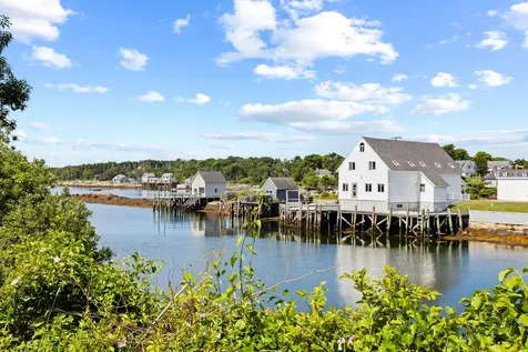 9 Lower Road Harpswell ME 04066