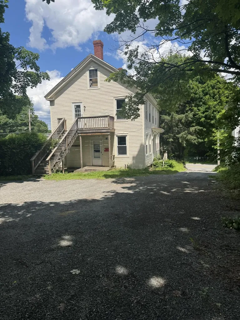 124 Ohio Street Bangor ME 04401