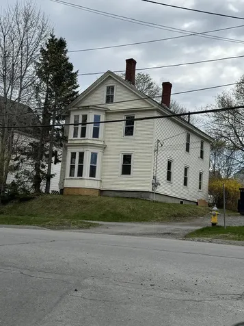 124 Ohio Street Bangor ME 04401