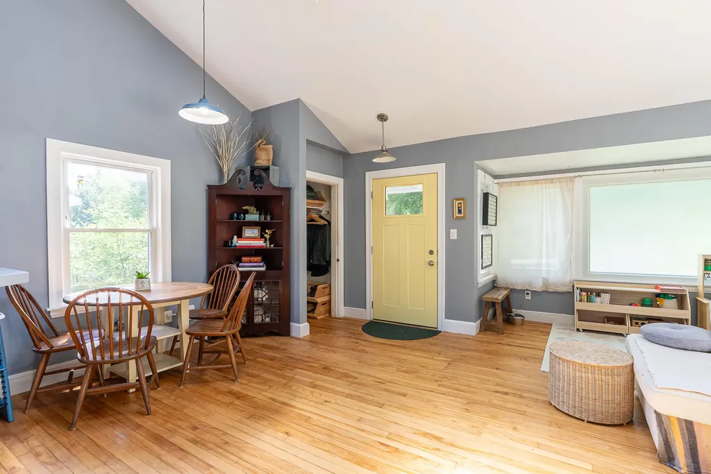 1627 Washington Avenue Portland ME 04103