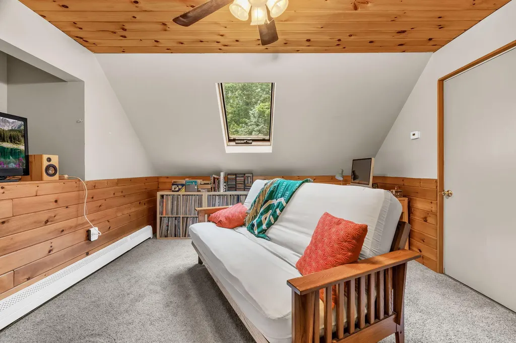 44 Pine Trail Dedham ME 04429