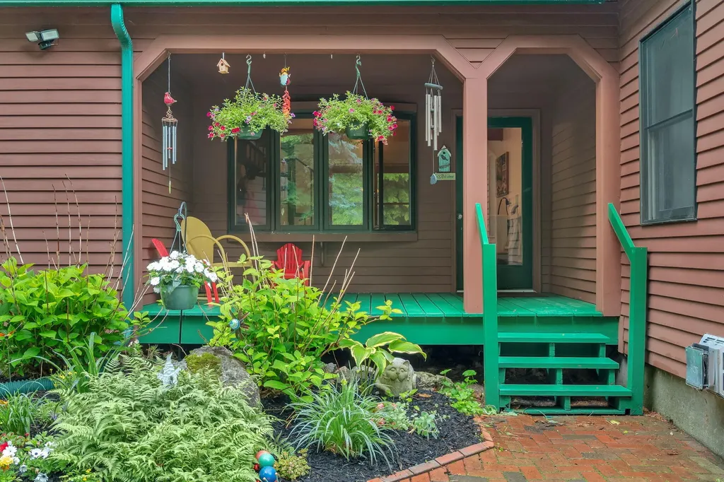 44 Pine Trail Dedham ME 04429