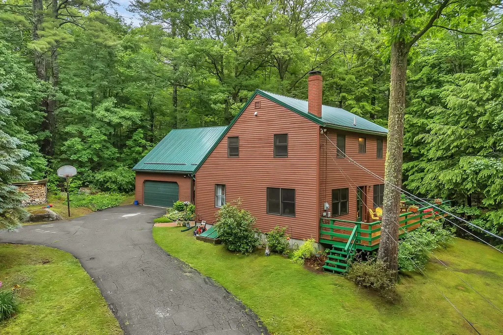 44 Pine Trail Dedham ME 04429