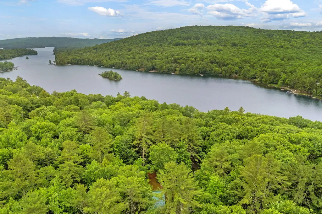 44 Pine Trail Dedham ME 04429