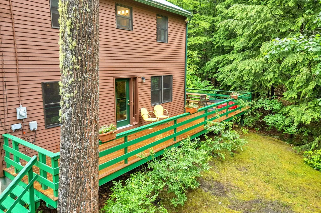 44 Pine Trail Dedham ME 04429