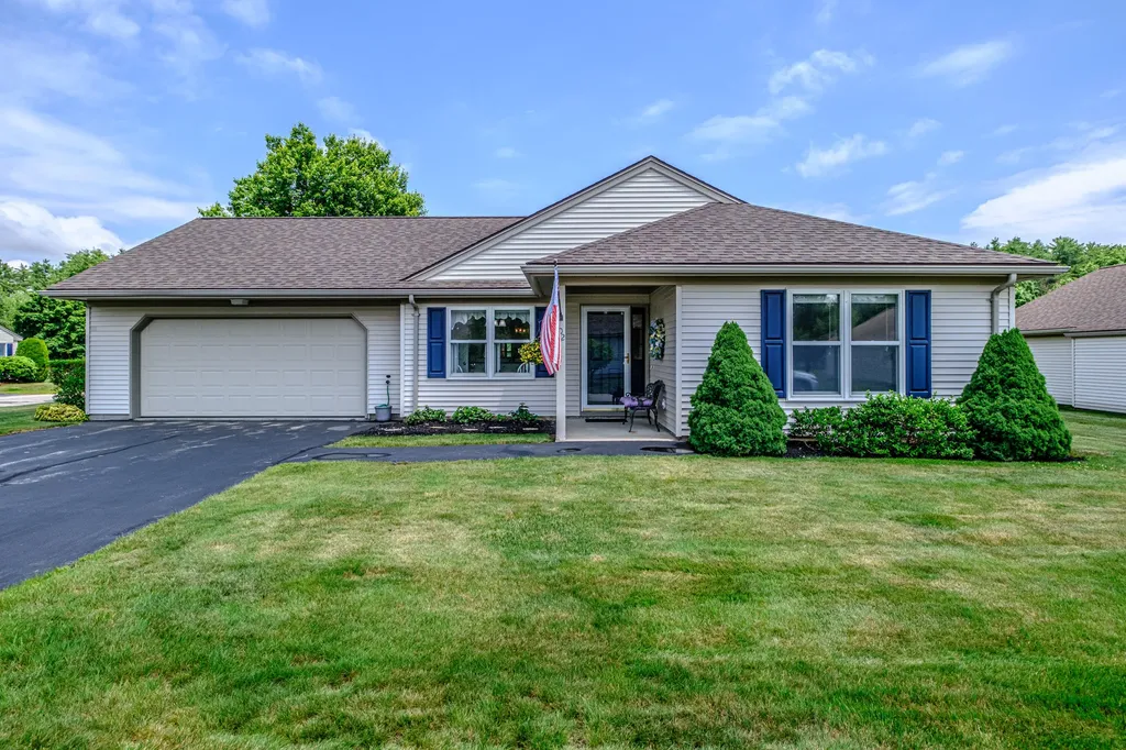 102 Fountain Way Scarborough ME 04074