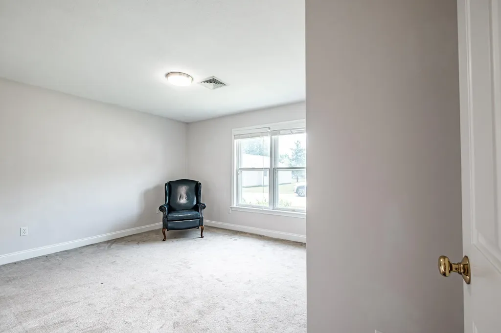 102 Fountain Way Scarborough ME 04074