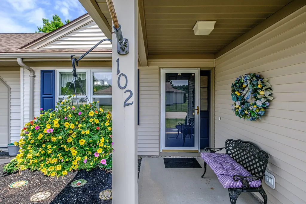 102 Fountain Way Scarborough ME 04074