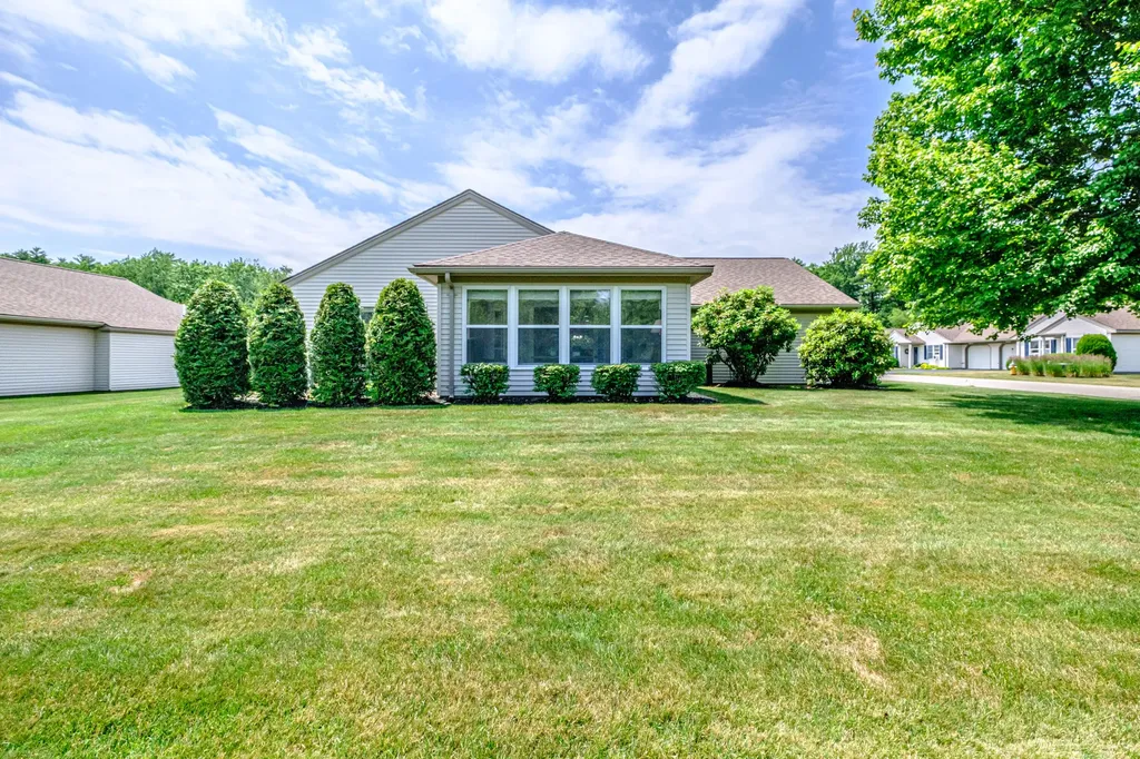102 Fountain Way Scarborough ME 04074