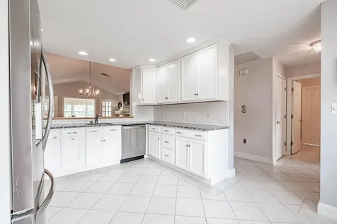 102 Fountain Way Scarborough ME 04074