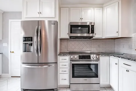 102 Fountain Way Scarborough ME 04074