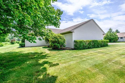 102 Fountain Way Scarborough ME 04074