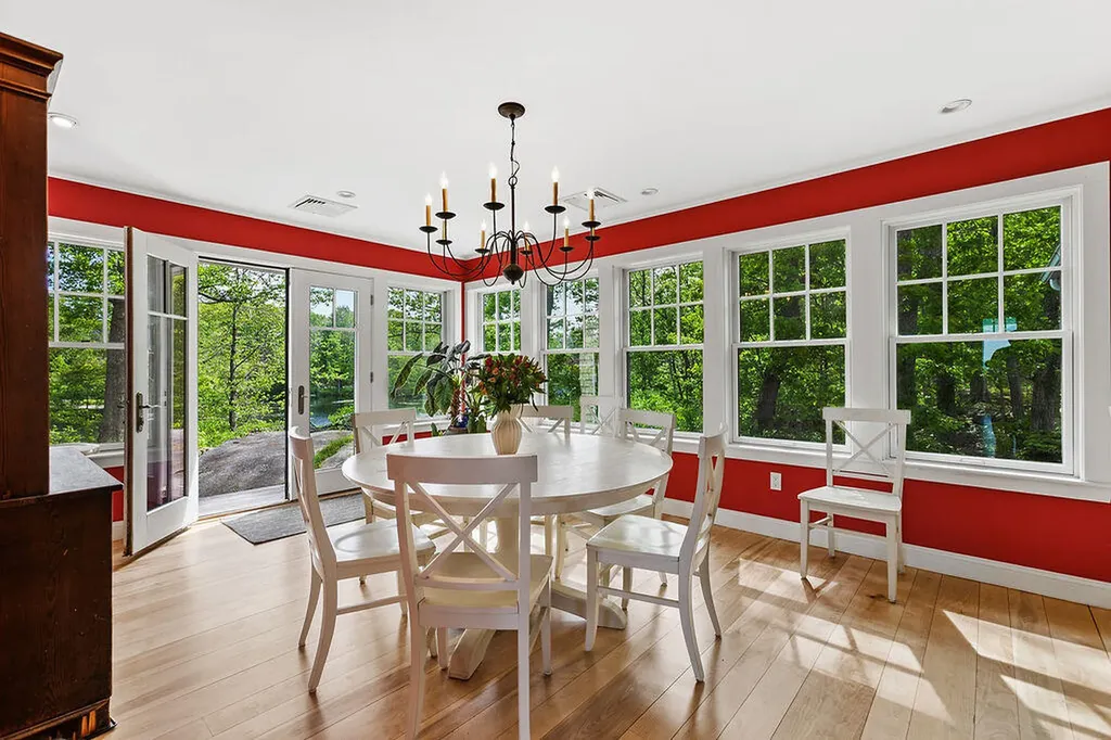13 Burnie Way Biddeford ME 04005