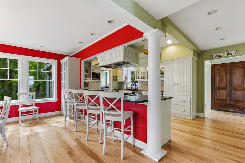 13 Burnie Way Biddeford ME 04005