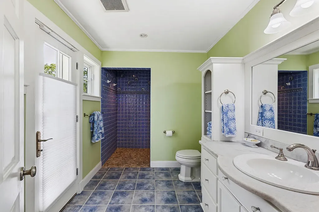 13 Burnie Way Biddeford ME 04005