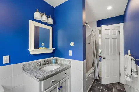 13 Burnie Way Biddeford ME 04005