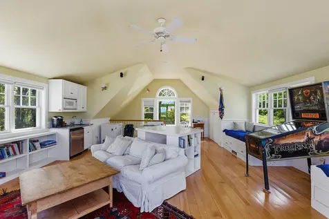 13 Burnie Way Biddeford ME 04005