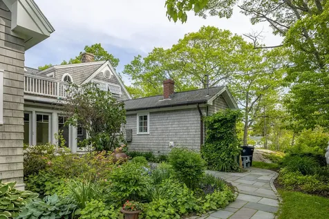 13 Burnie Way Biddeford ME 04005