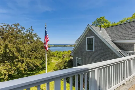 13 Burnie Way Biddeford ME 04005