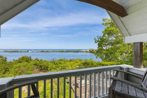 13 Burnie Way Biddeford ME 04005
