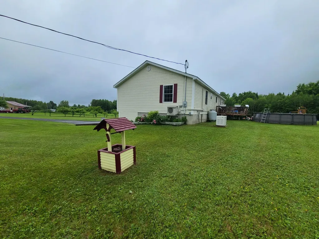 471 Crystal Road Crystal ME 04747