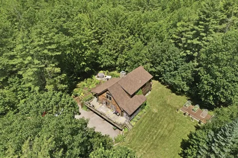 58 Lord Road Buxton ME 04093