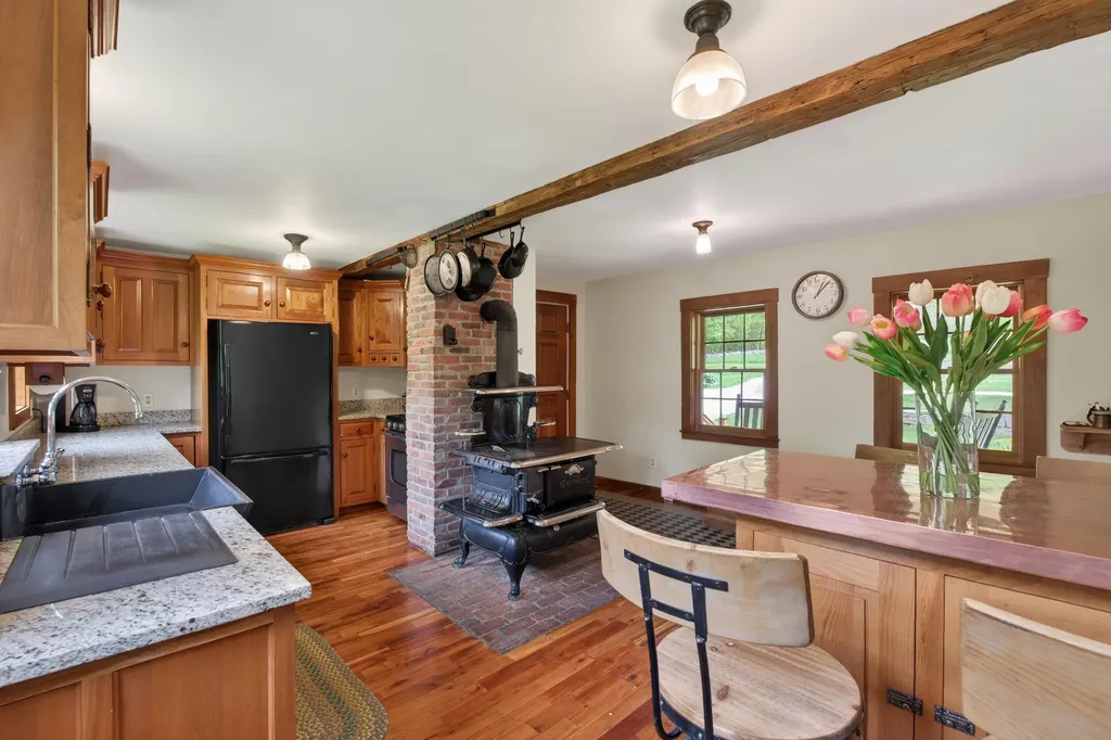 136 Frost Hill Road Norway ME 04268