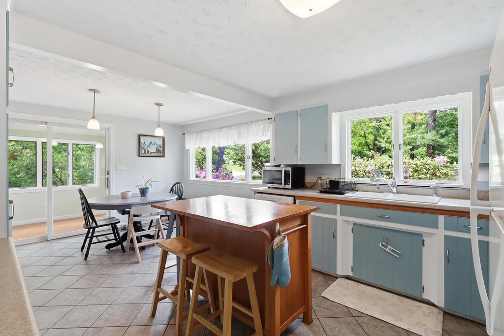 11 Cascade Road Old Orchard Beach ME 04064