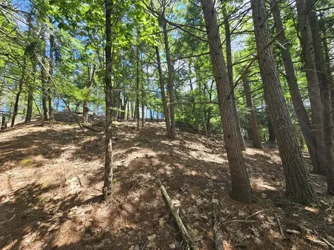 Multiple Quaker Ridge Road Leeds ME 04263