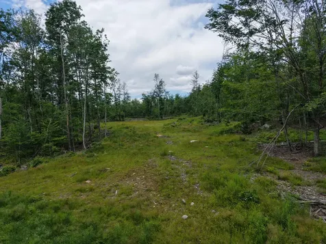 Multiple Quaker Ridge Road Leeds ME 04263