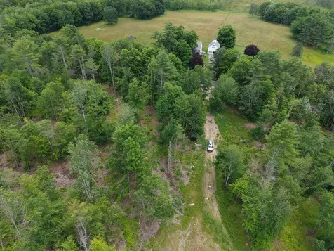 Multiple Quaker Ridge Road Leeds ME 04263