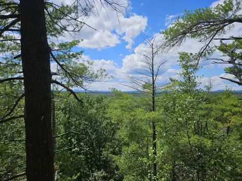 Multiple Quaker Ridge Road Leeds ME 04263