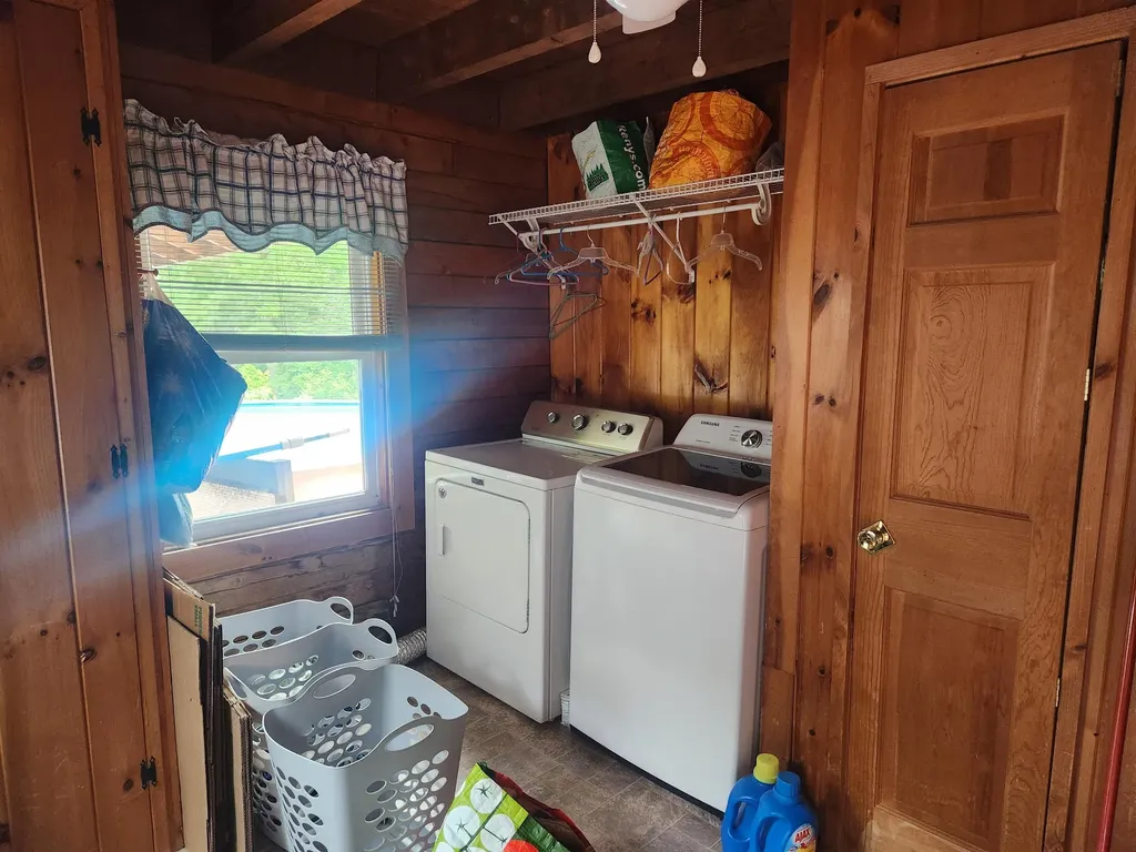 19 Hemlock Park Drive Jefferson ME 04348