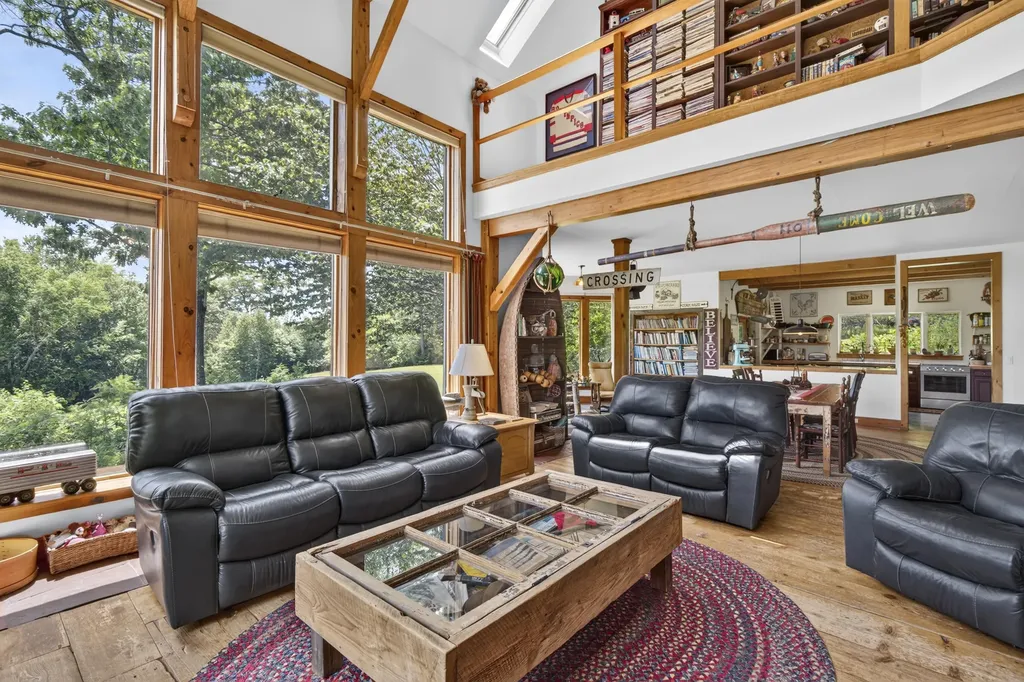 169 Patrick Mountain Lane Washington ME 04574