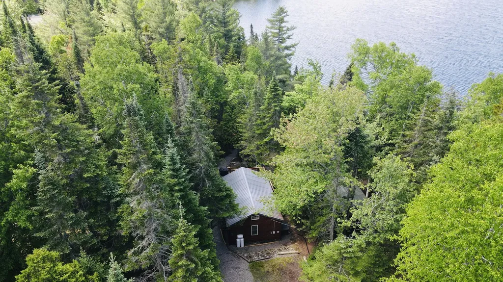 16 Deans Way Rangeley ME 04970