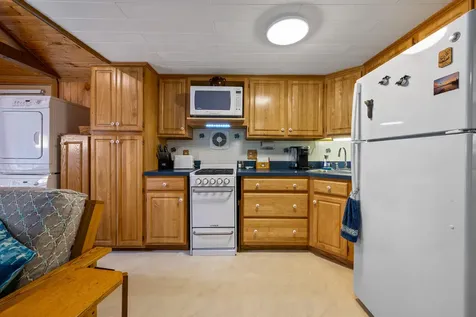 16 Deans Way Rangeley ME 04970