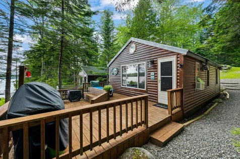 16 Deans Way Rangeley ME 04970