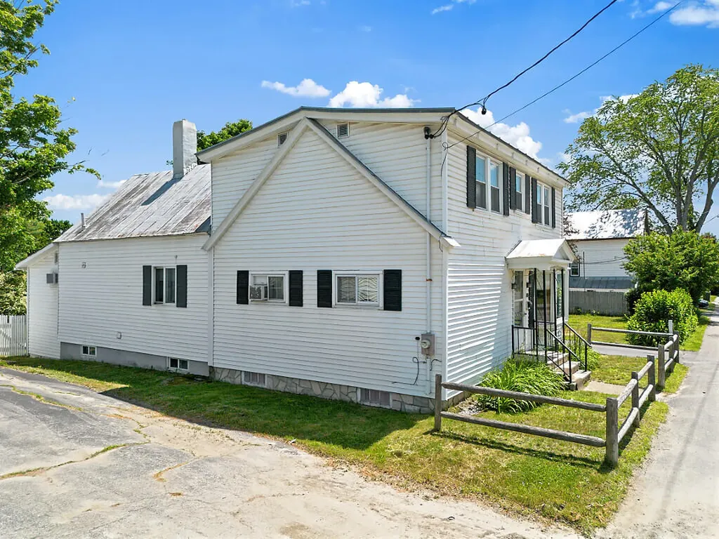 85 North Avenue Skowhegan ME 04976