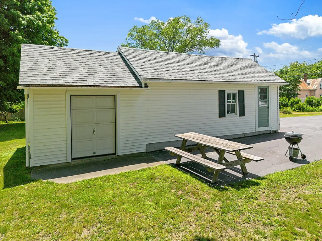 85 North Avenue Skowhegan ME 04976