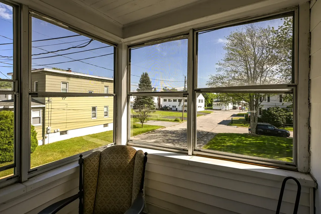 18 Congress Street Biddeford ME 04005