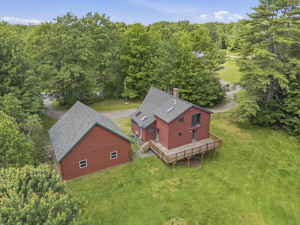 225 Morrill Road Winslow ME 04901