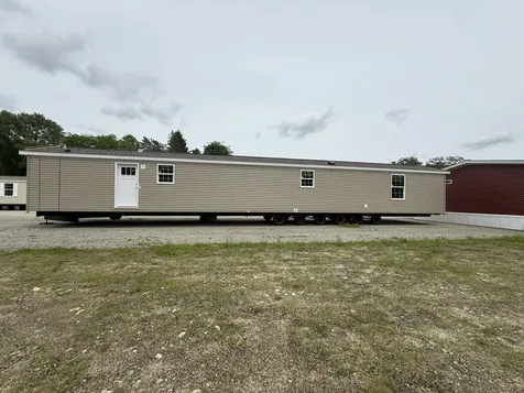 9 Michaels Way Paris ME 04281